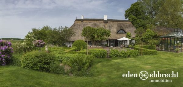 Immobilienmakler, Makler, Oldenburg, Eden-Ehbrecht Immobilien, Verkauf, Luxus Reetdach Bauernkate, Rastede